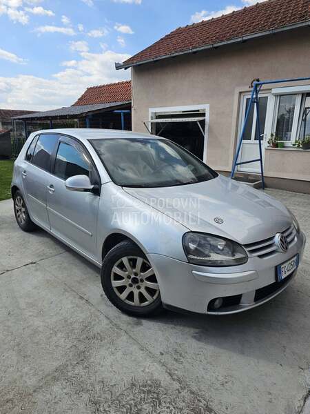 Delovi za Volkswagen Golf 5 BKC