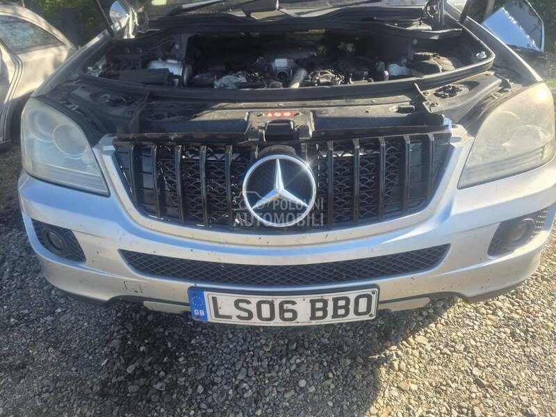 Maska ML W164 za Mercedes Benz ML 280, ML 300, ML 320 ... od 2004. do 2008. god.