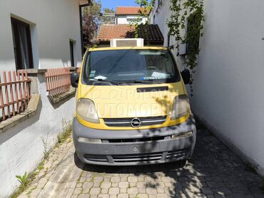 Opel Vivaro 1,9cdti, 4.920 €, 2007. , 290.000 km, Hladnjača, Dizel, 1900 cm3, Manuelni menjač, Beograd