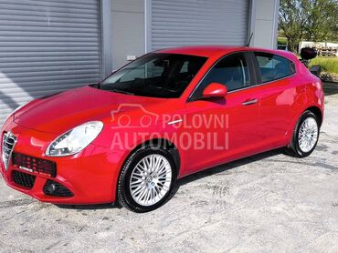 Alfa Romeo Giulietta fu.l.l .n.a.v.i, 6.500 €, 2013. Hečbek, Dizel | 1956 cm3, 207.500 km, 125kW (170 KS), Manuelni 6 brzina, 4/5 vrata, 5 sedišta, Čačak