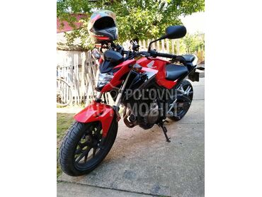 Honda CB 500, 4.800 €, 2017. , 500 cm3, 64.000 km, 35kW (48 KS), Naked, Ada
