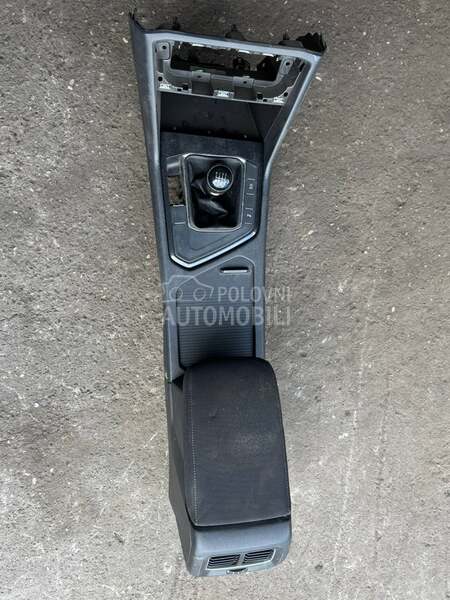 Naslon za ruku za Volkswagen Tiguan