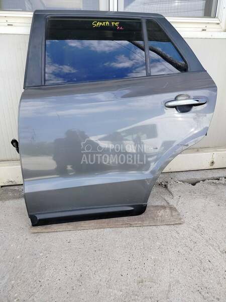 Zadnja leva vrata za Hyundai Santa Fe od 2006. do 2012. god.