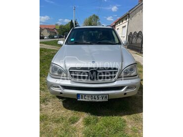 Mercedes Benz ML 270 cdi (može zamena), 3.600 €, 2002. Džip/SUV, Dizel | 2685 cm3, 296.000 km, 120kW (163 KS), Automatski / poluautomatski, 4/5 vrata, 5 sedišta, Dublje