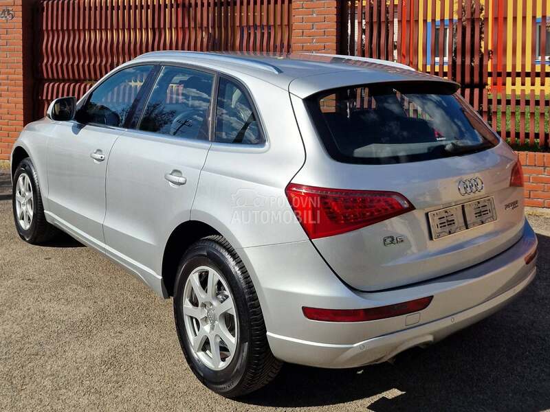 Audi Q5 2009 photo 3