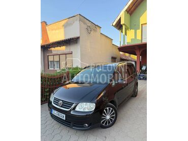 Volkswagen Touran 1.9TDI DSG, 3.200 €, 2006. Monovolumen (MiniVan), Dizel | 1896 cm3, 340.000 km, 77kW (105 KS), Automatski / poluautomatski, 4/5 vrata, 5 sedišta, Ćićevac