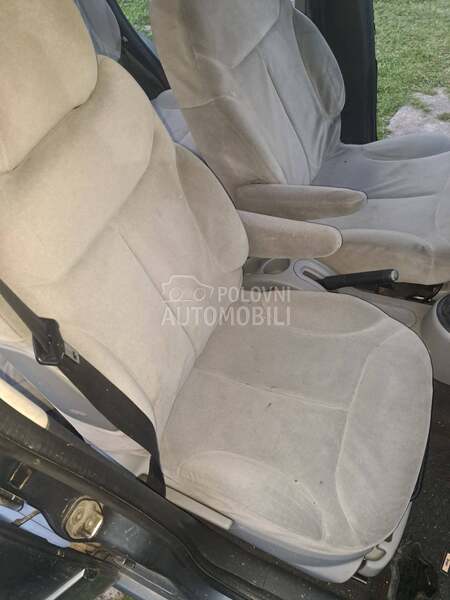 sedista za Citroen C3