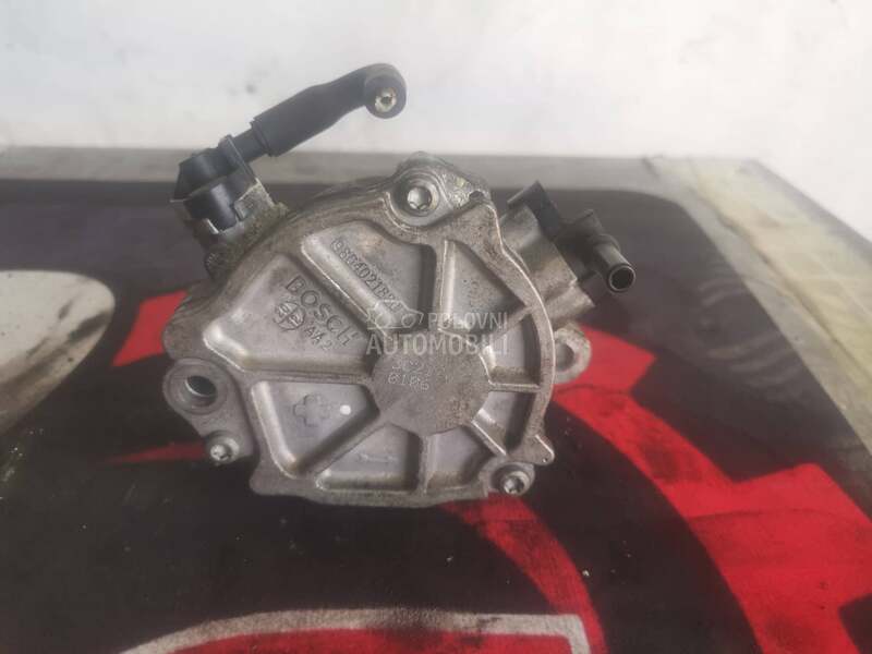 Vakum pumpa 1.6 ehdi za Volvo S60 od 2010. do 2018. god.