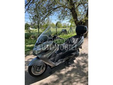 Suzuki Burgman 400 (može zamena), 2.000 €, 2006. , 400 cm3, 70.000 km, 25kW (34 KS), Scooter, Temerin