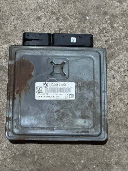 Ecu, racunar za 2.0 tdi bkp za Volkswagen Caddy, EOS, Golf 5 ...