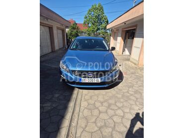 Volvo S60, 8.500 €, 2014. Limuzina, Dizel | 1984 cm3, 179.000 km, 100kW (136 KS), Automatski / poluautomatski, 4/5 vrata, 5 sedišta, Beograd