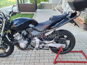 Honda CB 600F Hornet (može zamena), 3.150 €, 2003. , 600 cm3, 21.500 km, 71kW (97 KS), Naked, Pančevo