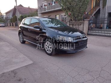 Volkswagen Polo , 4.390 €, 2011. Hečbek, Dizel | 1199 cm3, 176.000 km, 55kW (75 KS), Manuelni 5 brzina, 4/5 vrata, 5 sedišta, Novi Sad
