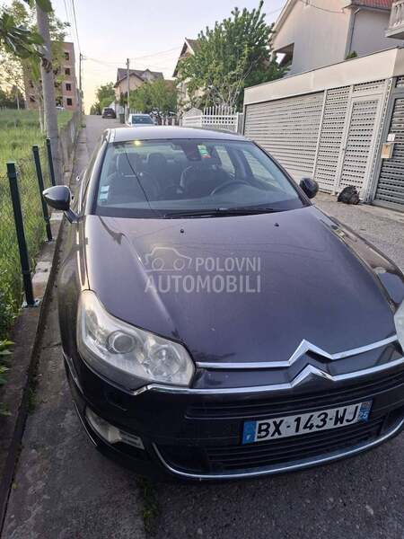 Citroen C5 2010. god. -  kompletan auto u delovima