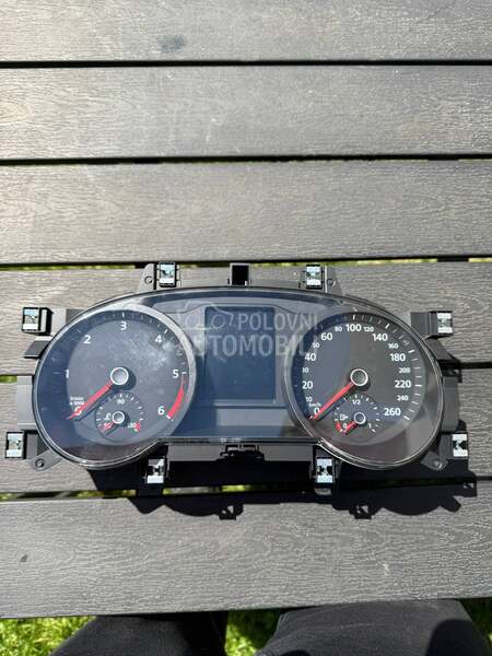 Instrument tabla za Volkswagen Passat B8