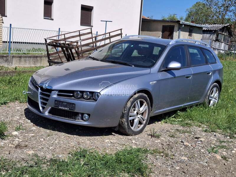 polovni delovi 1750 tbi za Alfa Romeo 159