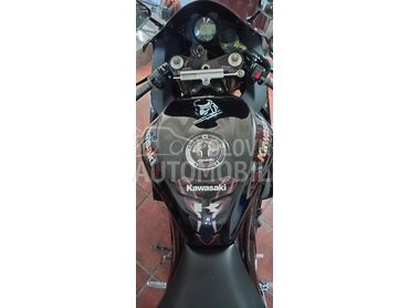 Kawasaki ZX10R, 5.700 €, 2007. , 998 cm3, 51.000 km, 137kW (186 KS), Sport / Super sport, Lajkovac (Varoš)