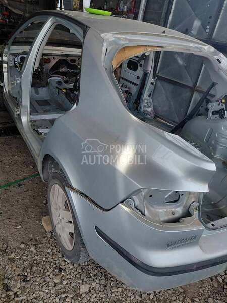limariski delovi za Renault Laguna od 2001. do 2007. god.