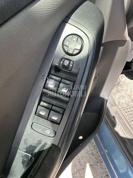 Prekidac podizaca prozora za Citroen C4 Grand Picasso, C4 Picasso od 2014. do 2020. god.