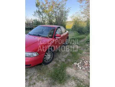 Audi A4 1,9 TDI, 1.400 €, 1998. Limuzina, Dizel | 1896 cm3, 400.000 km, 66kW (90 KS), Manuelni 5 brzina, 4/5 vrata, 5 sedišta, Draginje