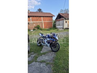 Suzuki gsxr k5 (može zamena), 5.500 €, 2006. , 999 cm3, 76.000 km, 133kW (181 KS), Sport / Super sport, Mijatovac