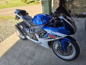 Suzuki GSXR 600, 7.500 €, 2012. , 598 cm3, 51.258 km, 91kW (124 KS), Sport / Super sport, Novi Bečej