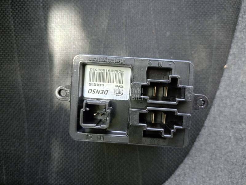 Reostat ventilatora kabine za Citroen C4 Grand Picasso, C4 Picasso, C4 Grand SpaceTourer od 2014. do 2021. god.
