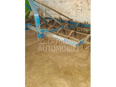 Reform Setvospremač 2,1 m, 800 €, 2002. , Setvospremači, Ratarstvo, Nošena, Novi Sad
