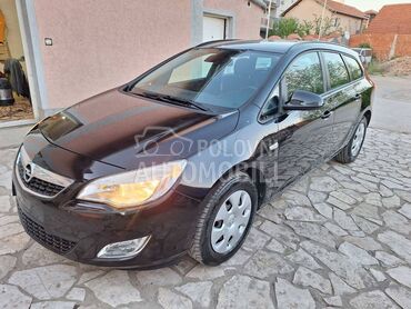 Opel Astra J 1.7cdti, 4.550 €, 2011. Karavan, Dizel | 1686 cm3, 146.502 km, 81kW (110 KS), Manuelni 6 brzina, 4/5 vrata, 5 sedišta, Niš