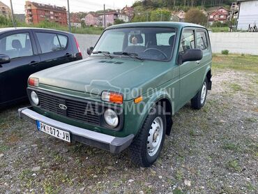 Lada Niva 1.7 I (može zamena), 4.900 €, 2013. Džip/SUV, Benzin + Gas (TNG) | 1690 cm3, 189.000 km, 61kW (83 KS), Manuelni 5 brzina, 2/3 vrata, 4 sedišta, Beograd