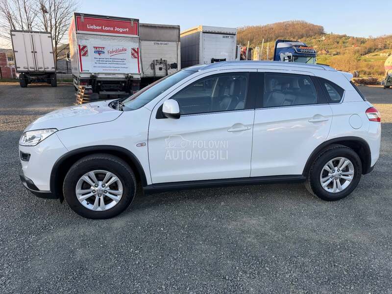 Peugeot 4008 2016 photo 2
