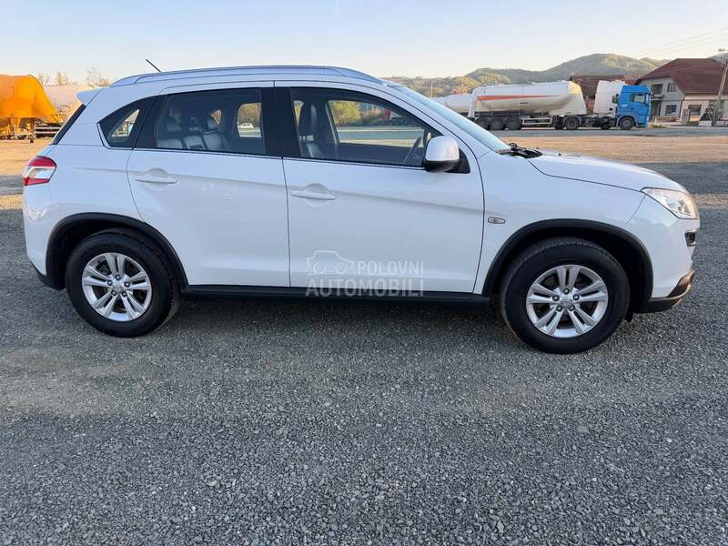 Peugeot 4008 2016 photo 5