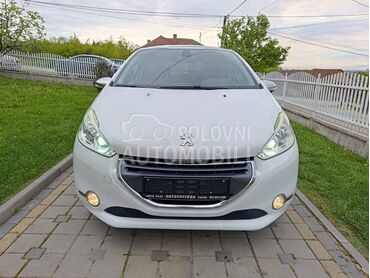 Peugeot 208 1.6 hdi pano.allure, 5.600 €, 2012. Hečbek, Dizel | 1560 cm3, 192.000 km, 68kW (92 KS), Manuelni 5 brzina, 2/3 vrata, 5 sedišta, Čačak