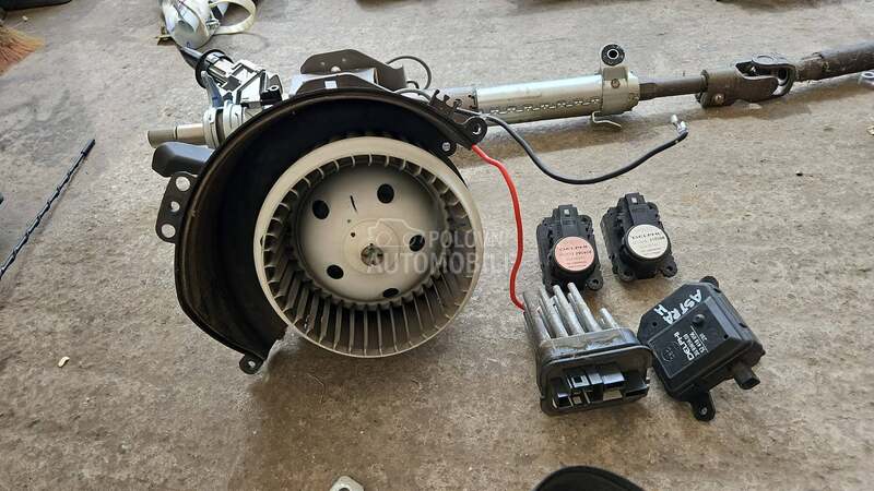 VENTILATOR KABINE MOTORIC za Opel Astra H