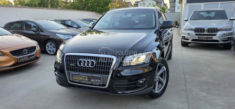 Audi Q5 2009 photo 2