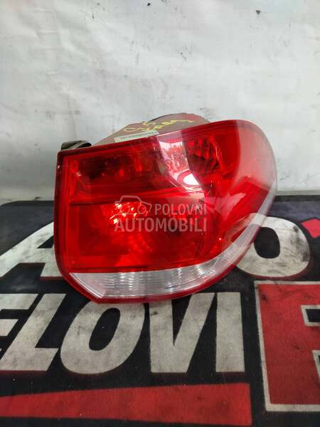 Desno stop svetlo za Volkswagen Golf 5 od 2003. do 2009. god.