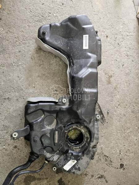 Rezervoar za Audi A4, A4 Allroad, A5 ...