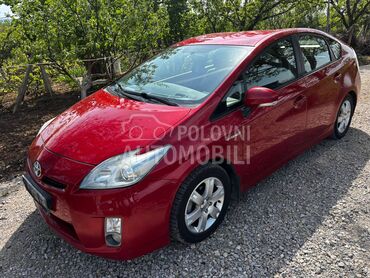 Toyota Prius 1.8hybrid, 6.999 €, 2009. Hečbek, Hibridni pogon | 1800 cm3, 186.600 km, 74kW (101 KS), Automatski / poluautomatski, 4/5 vrata, 5 sedišta, Niš