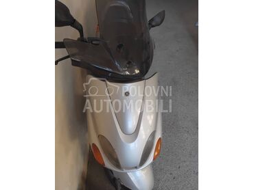 Yamaha Mayesty 125, Po dogovoru, 2003. , 125 cm3, 13.000 km, 7kW (10 KS), Scooter, Borča