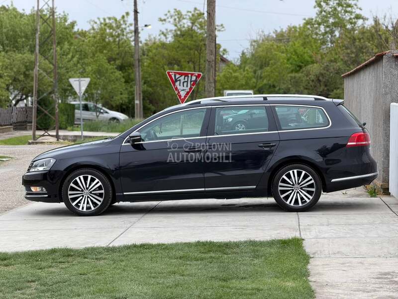 Volkswagen Passat 2012 photo 4