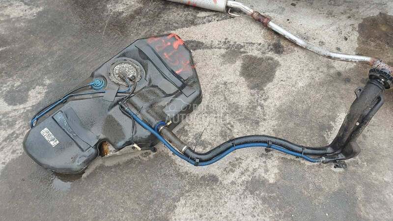 REZERVOAR PUMPA GORIVA za Opel Astra H