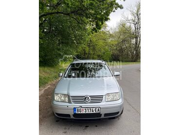 Volkswagen Bora 4 motion, 2.400 €, 2003. Karavan, Dizel | 1896 cm3, 190.000 km, 96kW (131 KS), Manuelni 6 brzina, 4/5 vrata, 5 sedišta, Beograd