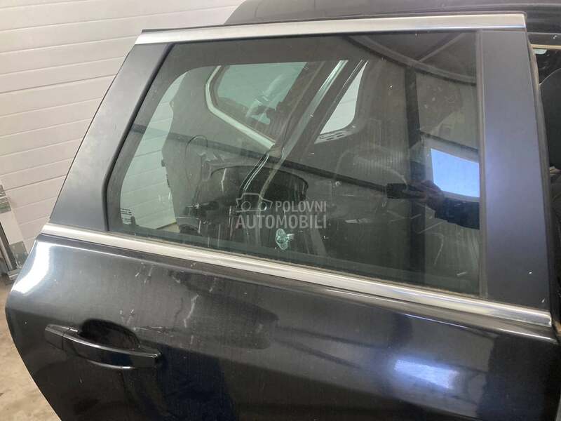 staklo vrata zadnje desno za Opel Astra J
