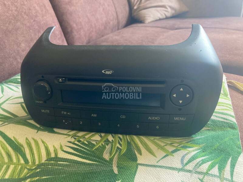 cd radio za Peugeot Bipper