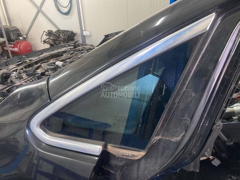 staklo leptir levo za Opel Astra J