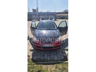 Volkswagen Polo VW Polo Restyling, 1.500 €, 2005. Hečbek, Benzin | 1390 cm3, 195.000 km, 55kW (75 KS), Manuelni 5 brzina, 2/3 vrata, 5 sedišta, Beograd