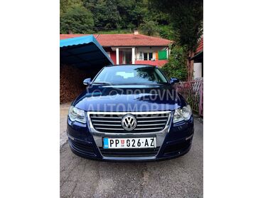 Volkswagen Passat B6 2.0 TDI 8v (može zamena), 4.300 €, Polovno, Beograd