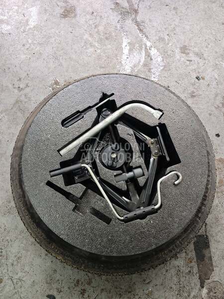Rezervni točak sa setom za Alfa Romeo MiTo