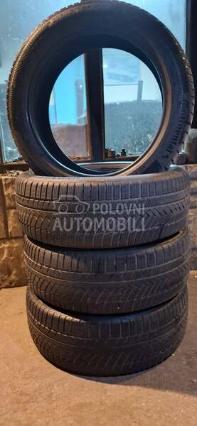 Continental 255/45 R20 Zimska