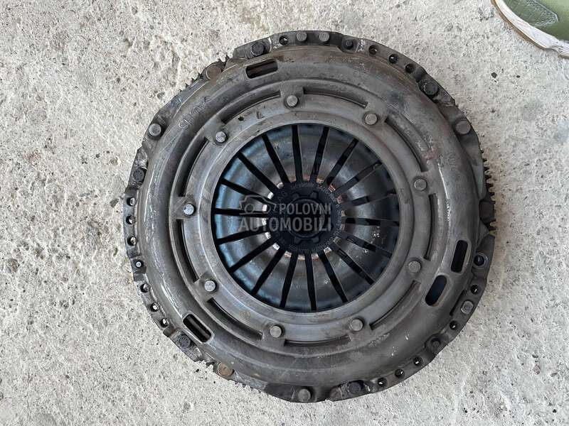 Set Kvačila 1.8 TSI 2.0 TFSI za Volkswagen Golf 5, Golf 6, Passat B6 ... od 2005. do 2010. god.
